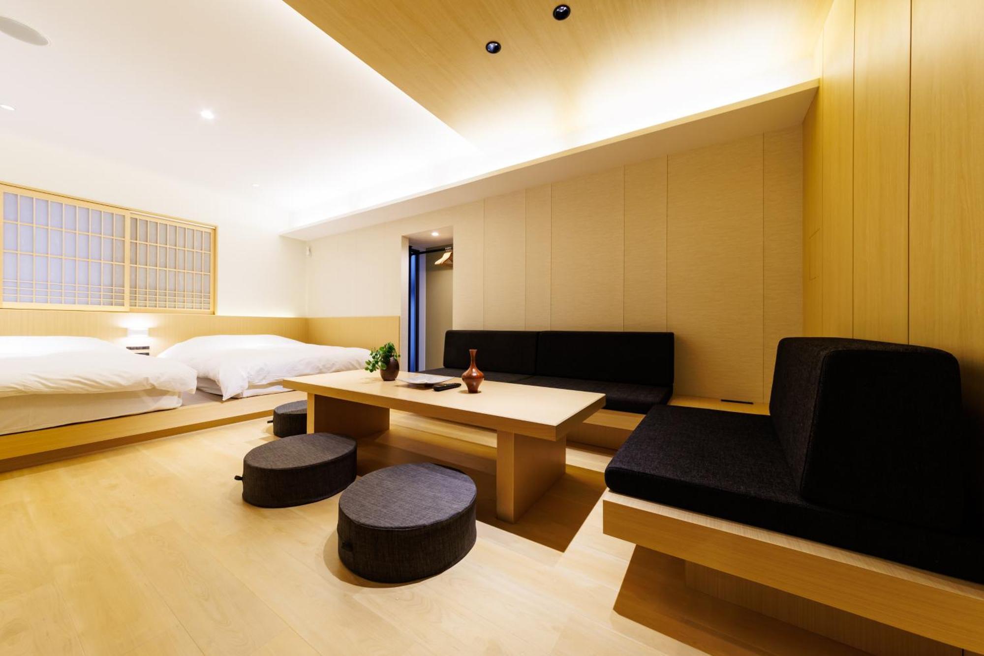 Comforts81 Shinsaibashi Osaka Rum bild